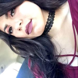 Meet your Posher, Alejandra